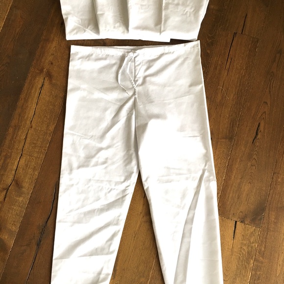 White Medical Scrubs-4 Pairs - Picture 3 of 3